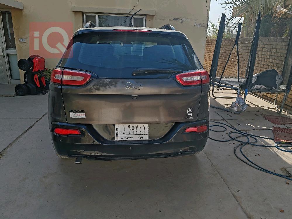 Jeep Cherokee